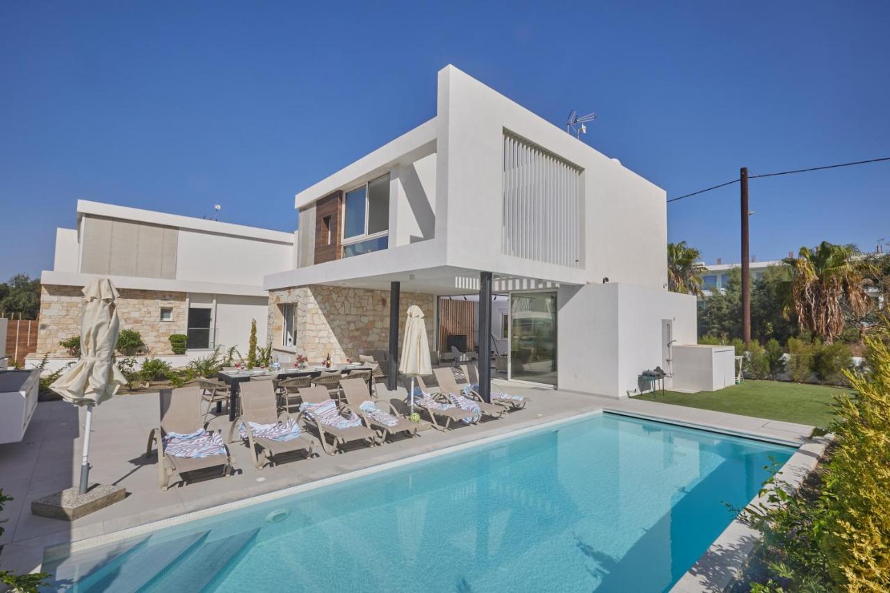 Kube Kb2 Villa Ayía Nápa